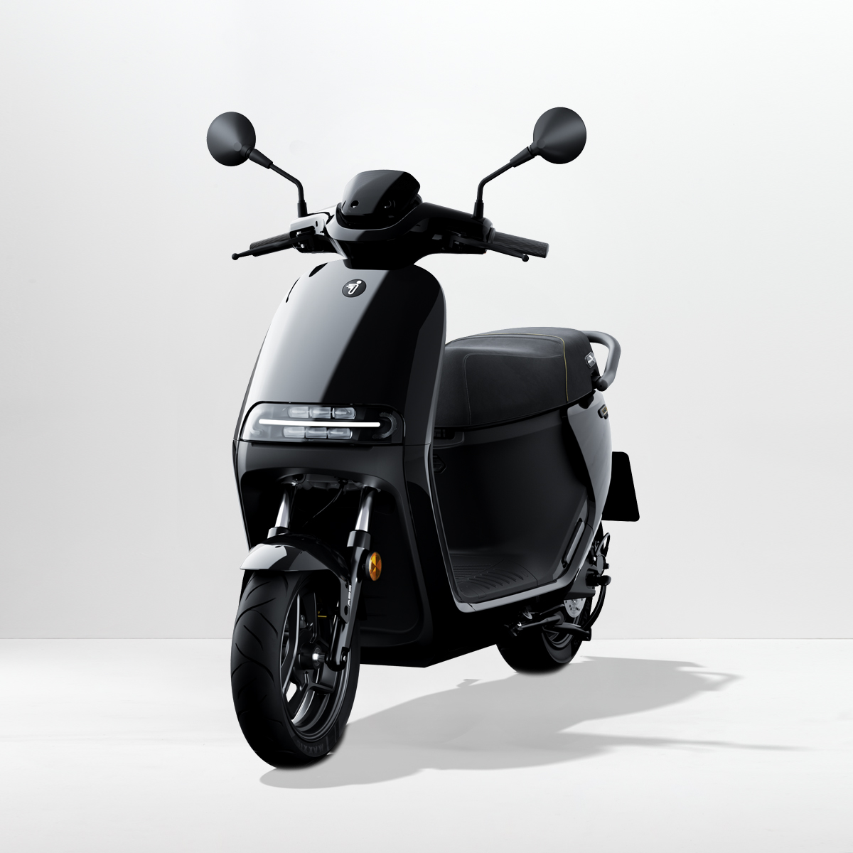 segway-e300se-vue-avant-trois-quart-euroscoot